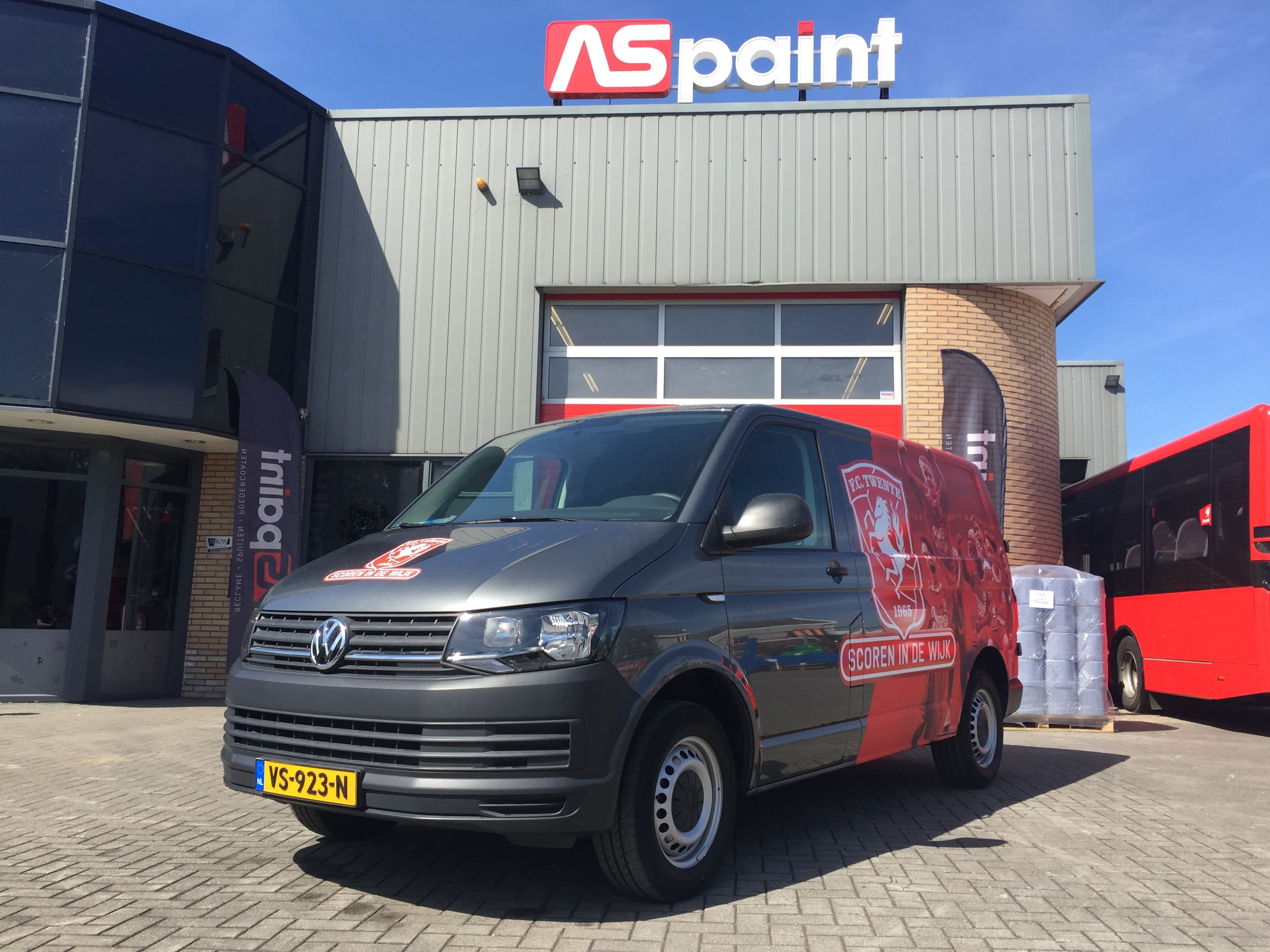 folie, stickers, belettering, as paint, Twente, Vriezenveen, sign, reclame, carwrapfolie, carwrap, autobelettering, voertuigreclame