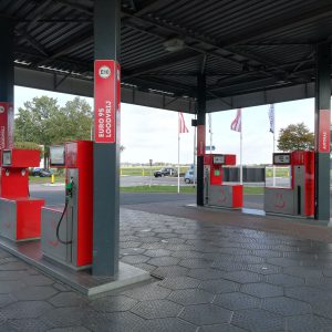 stickers, buitenreclame, bestickering, sign, bewegwijzering, infostickers, Weitzelpoort, gas, benzine, diesel, pompstation, AS Paint, Vriezenveen, Twenterand