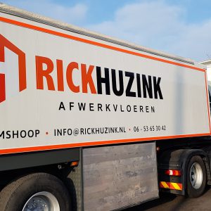 Spuiten, Stralen, Belettering, Rick Huzink, Huzink, AS, AS Paint, Vriezenveen, Vroomshoop, cement, cementoplegger, oplegger